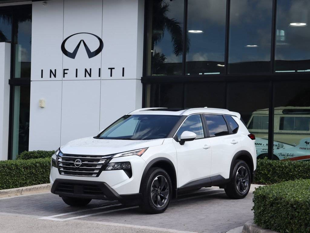 2024 Nissan Rogue SV — SUV — 5,531 mi — Doral, FL