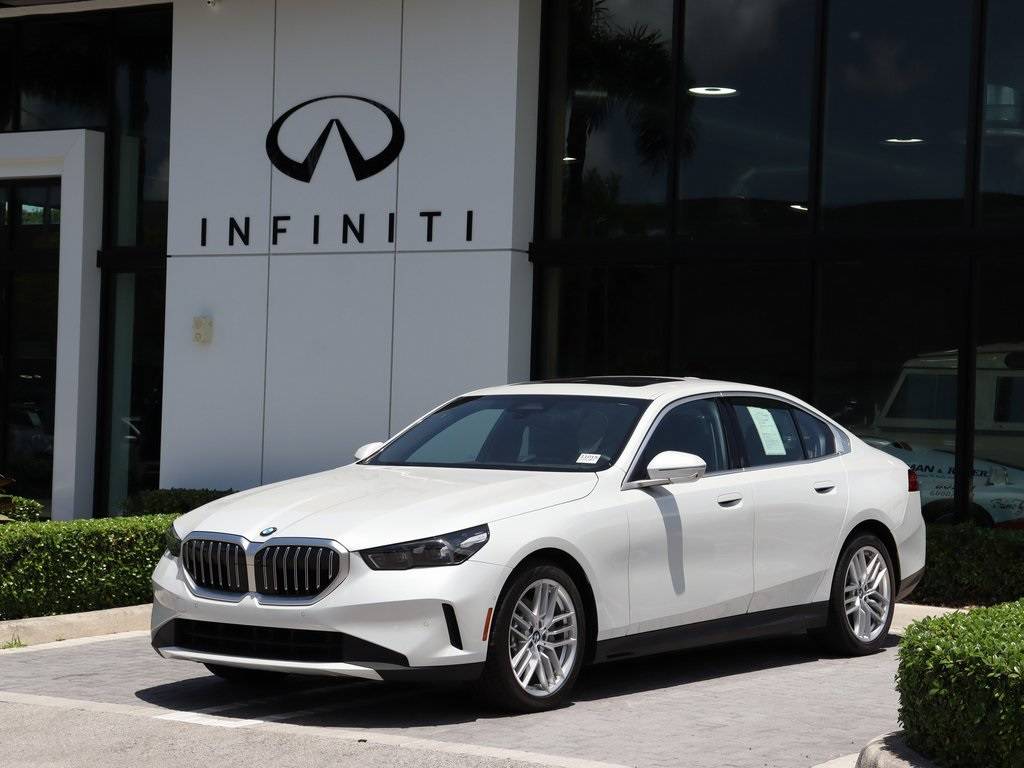 2024 BMW 5 Series 530i — Sedan — 26,532 mi — Doral, FL