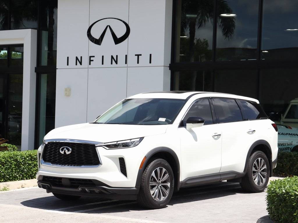 2023 INFINITI QX60 PURE — SUV — 28,174 mi — Doral, FL