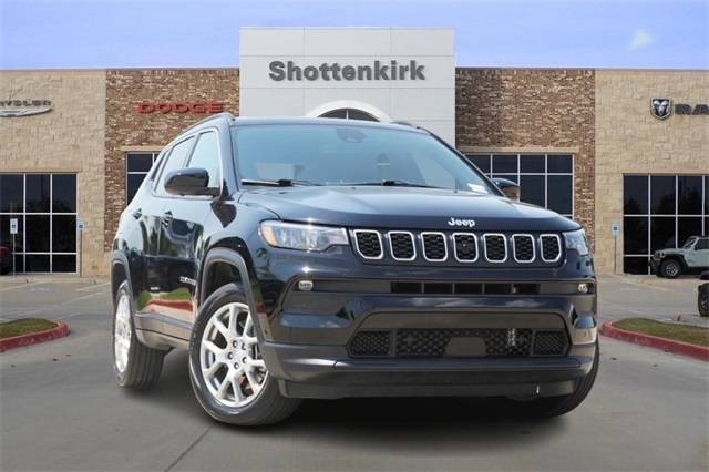 2024 Jeep Compass Latitude Lux — SUV — 23,547 mi — Prosper, TX