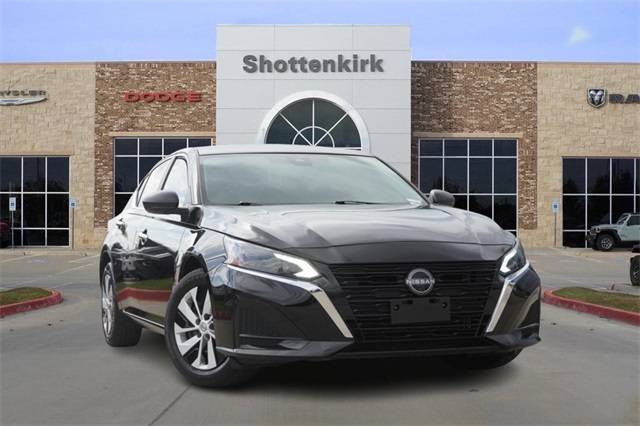 2025 Nissan Altima S — Sedan — 25,941 mi — Prosper, TX