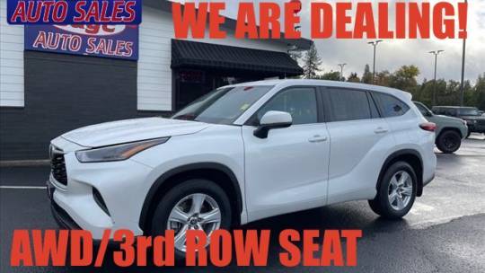2023 Toyota Highlander LE — SUV — 31,688 mi — Milwaukie, OR
