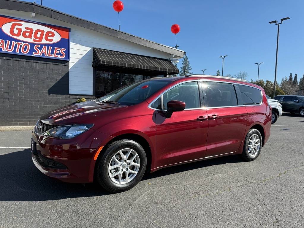 2021 Chrysler Voyager LXI — Minivan — 83,939 mi — Milwaukie, OR
