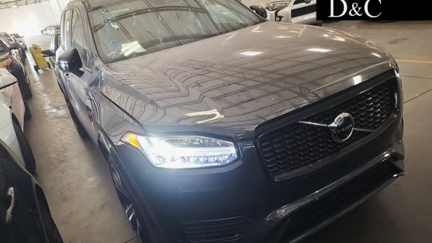 2022 Volvo XC90 Recharge R-Design — SUV — 31,950 mi — Portland, OR