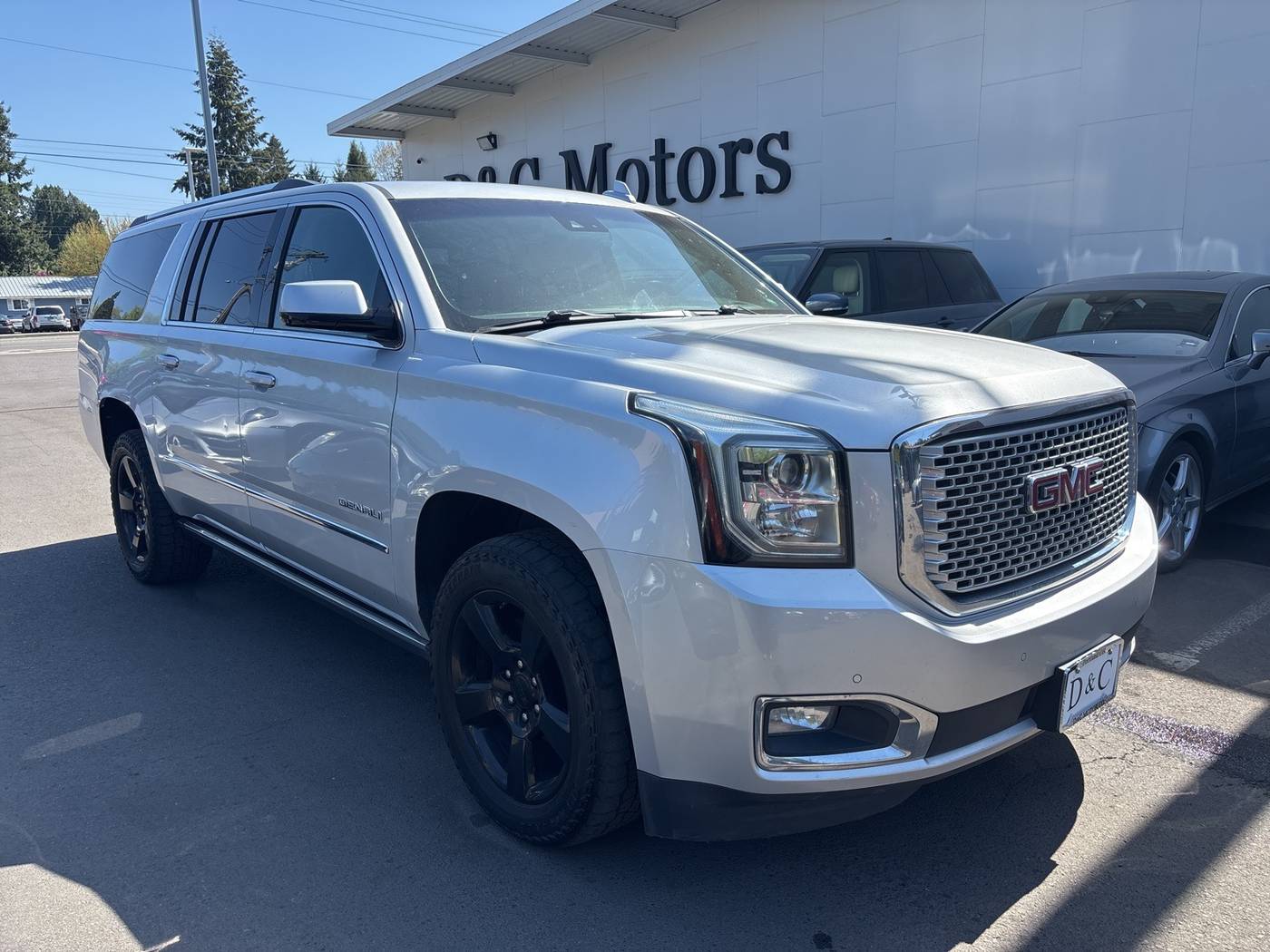 2015 GMC Yukon Denali — SUV — 122,400 mi — Portland, OR