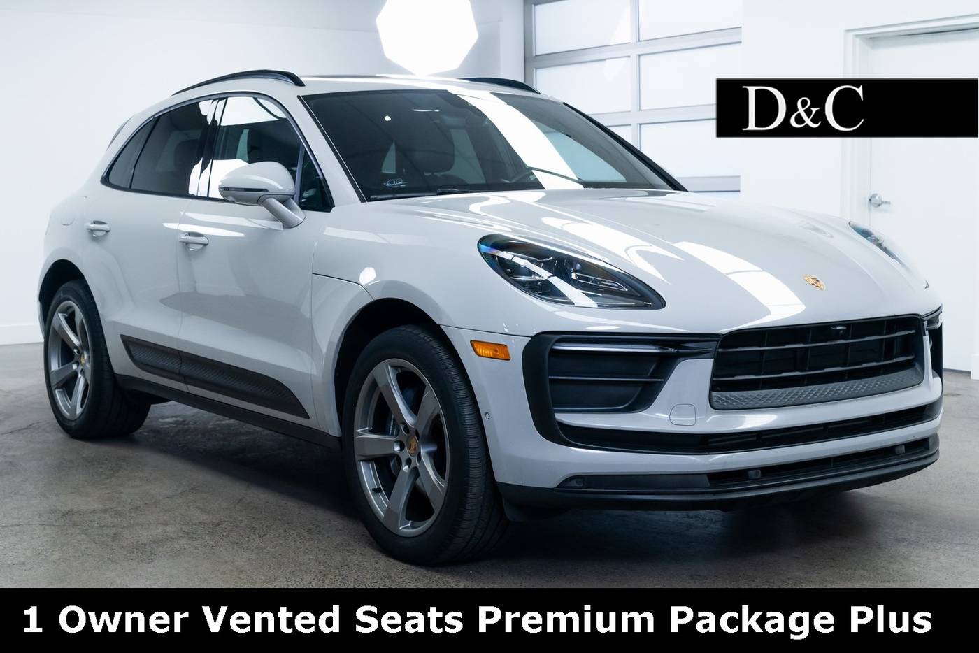 2022 Porsche Macan Standard — SUV — 28,972 mi — Portland, OR