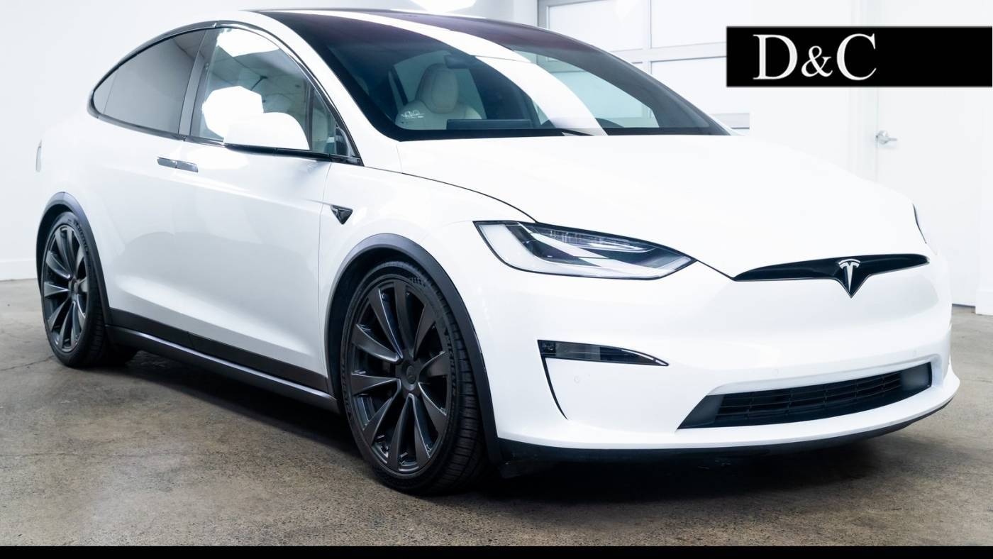 2022 Tesla Model X Plaid