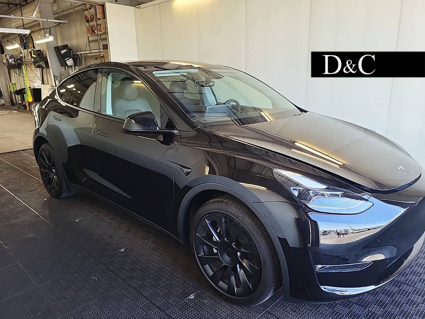2025 Tesla Model Y Long Range — SUV — 7,469 mi — Portland, OR
