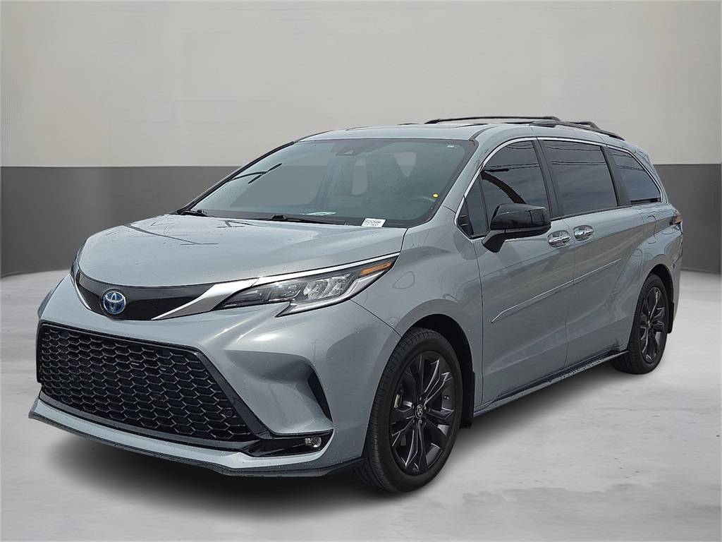 2024 Toyota Sienna XSE — Minivan — 16,262 mi — El Paso, TX