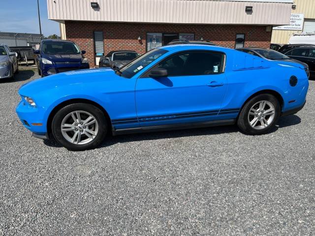 2012 Ford Mustang V6 — Coupe — 97,071 mi — Ashland, VA