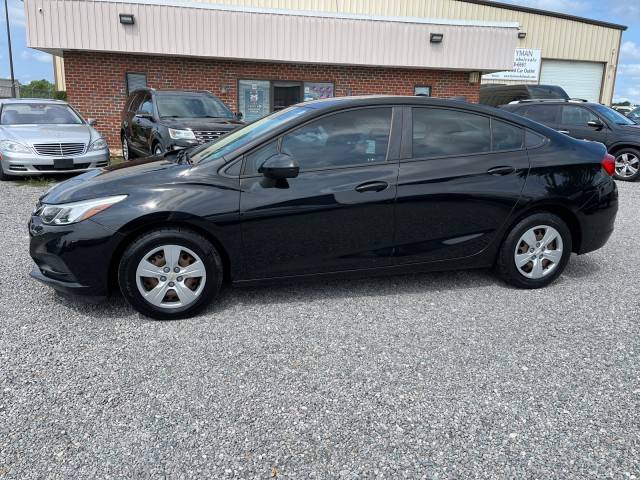 2018 Chevrolet Cruze LS — Sedan — 121,528 mi — Ashland, VA