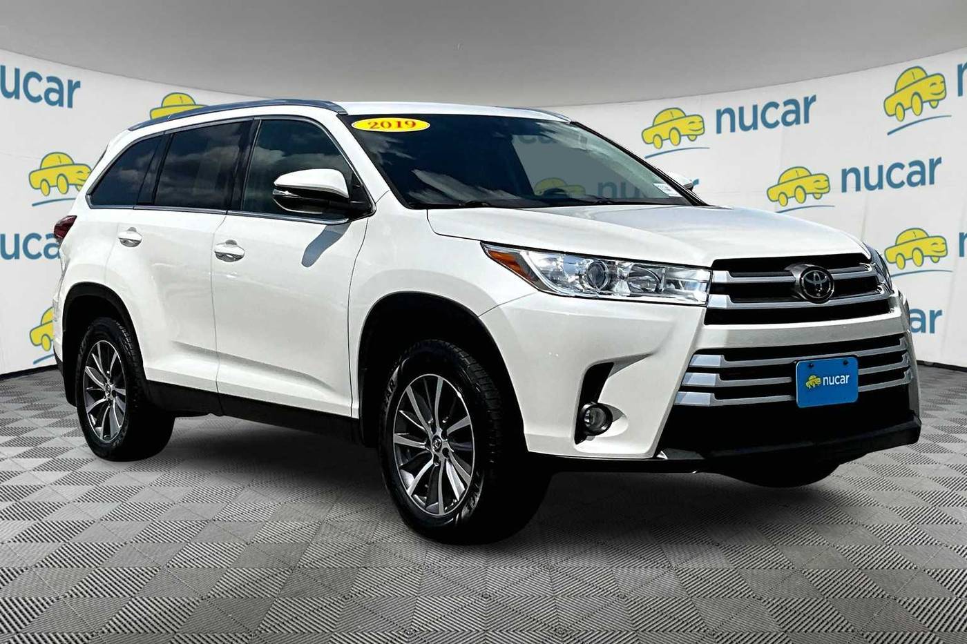 2019 Toyota Highlander XLE — SUV — 64,740 mi — Woburn, MA