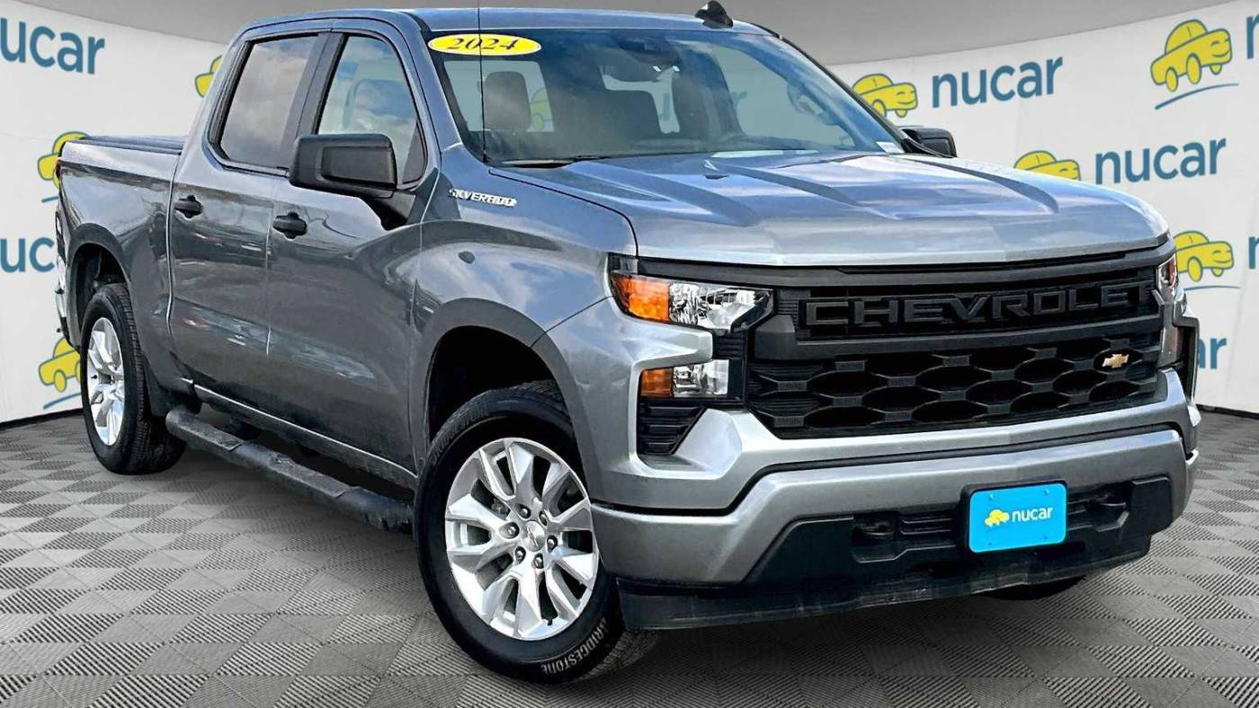 2024 Chevrolet Silverado 1500 Custom — Pickup Truck — 17,745 mi — Lowell, MA