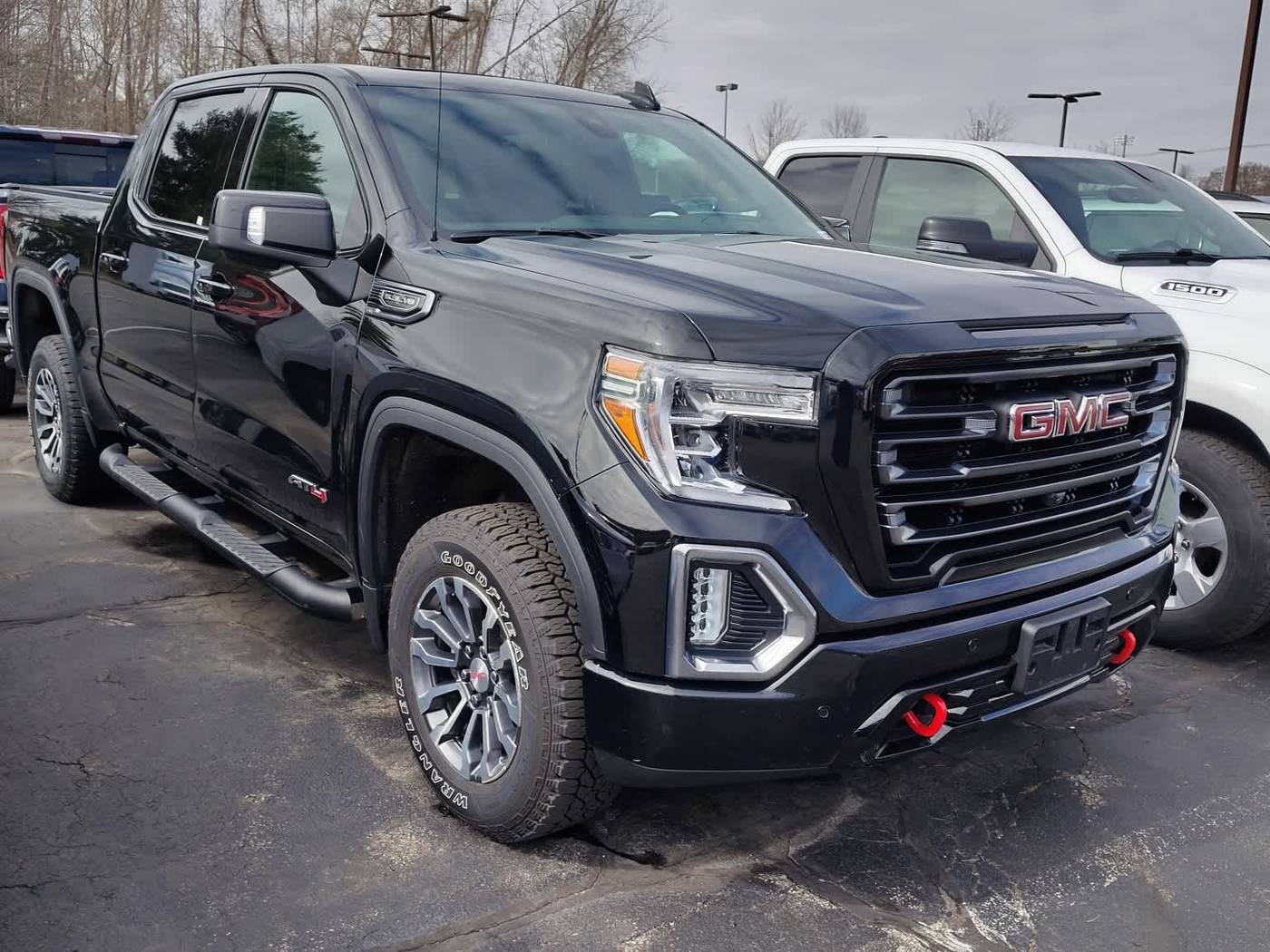 2021 GMC Sierra 1500 AT4 — Pickup Truck — 44,292 mi — Lowell, MA