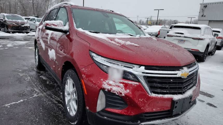2022 Chevrolet Equinox LT — SUV — 4,960 mi — Lowell, MA