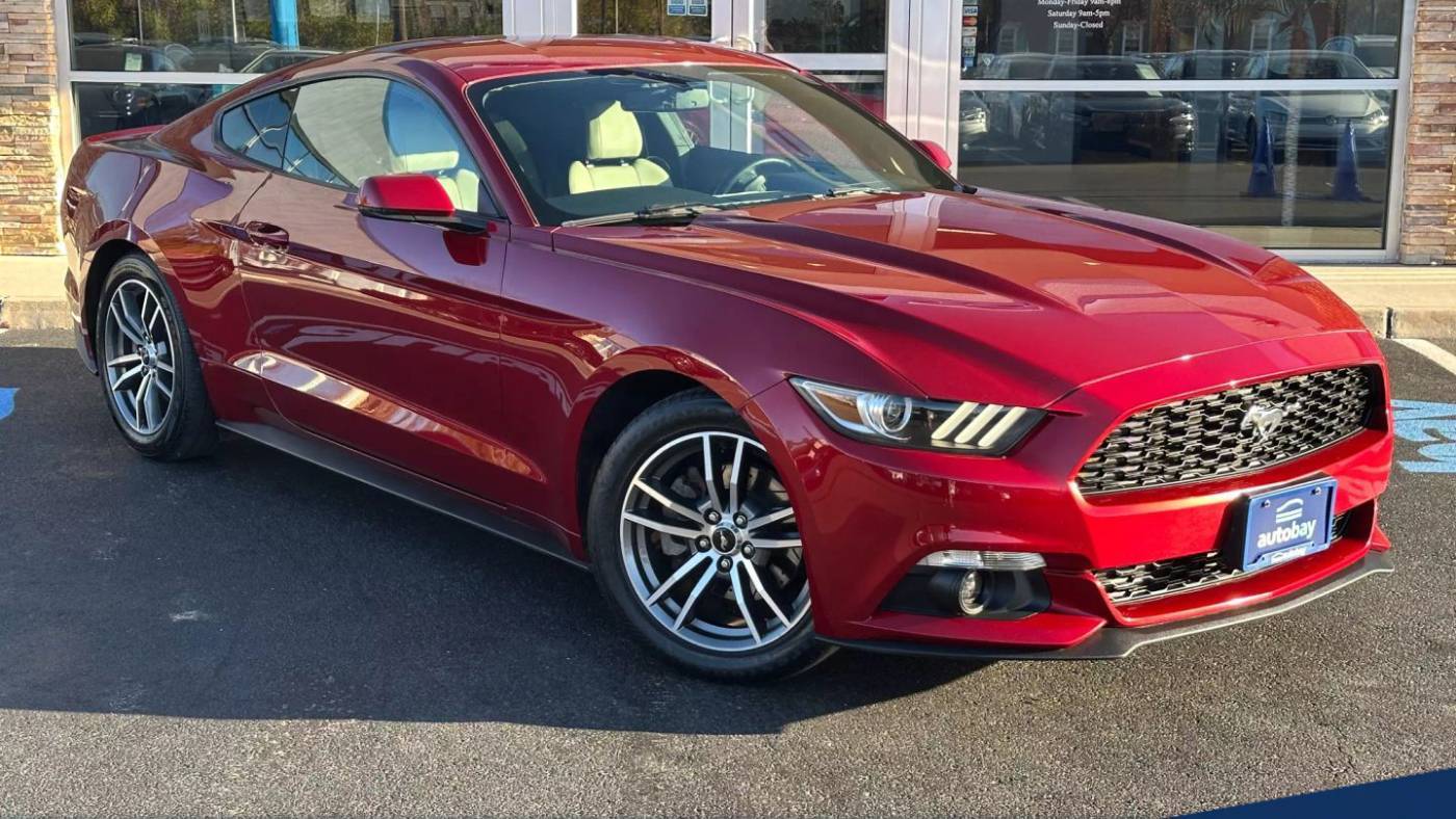 2016 Ford Mustang EcoBoost Premium — Coupe — 73,580 mi — Burlington, NJ