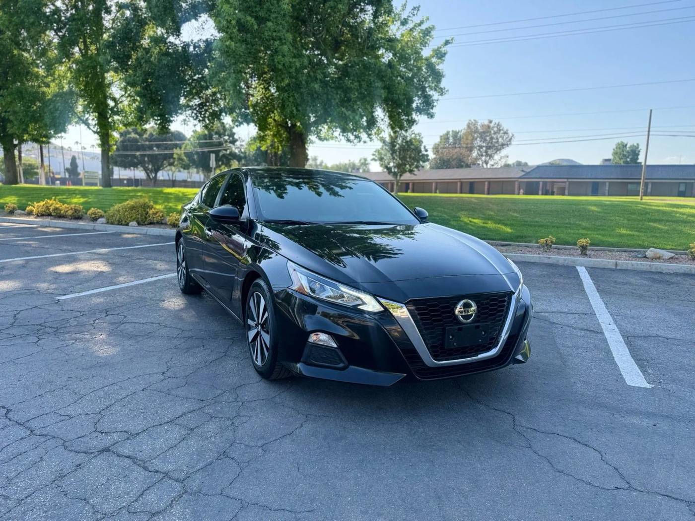 2022 Nissan Altima SV — Sedan — 81,405 mi — Riverside, CA