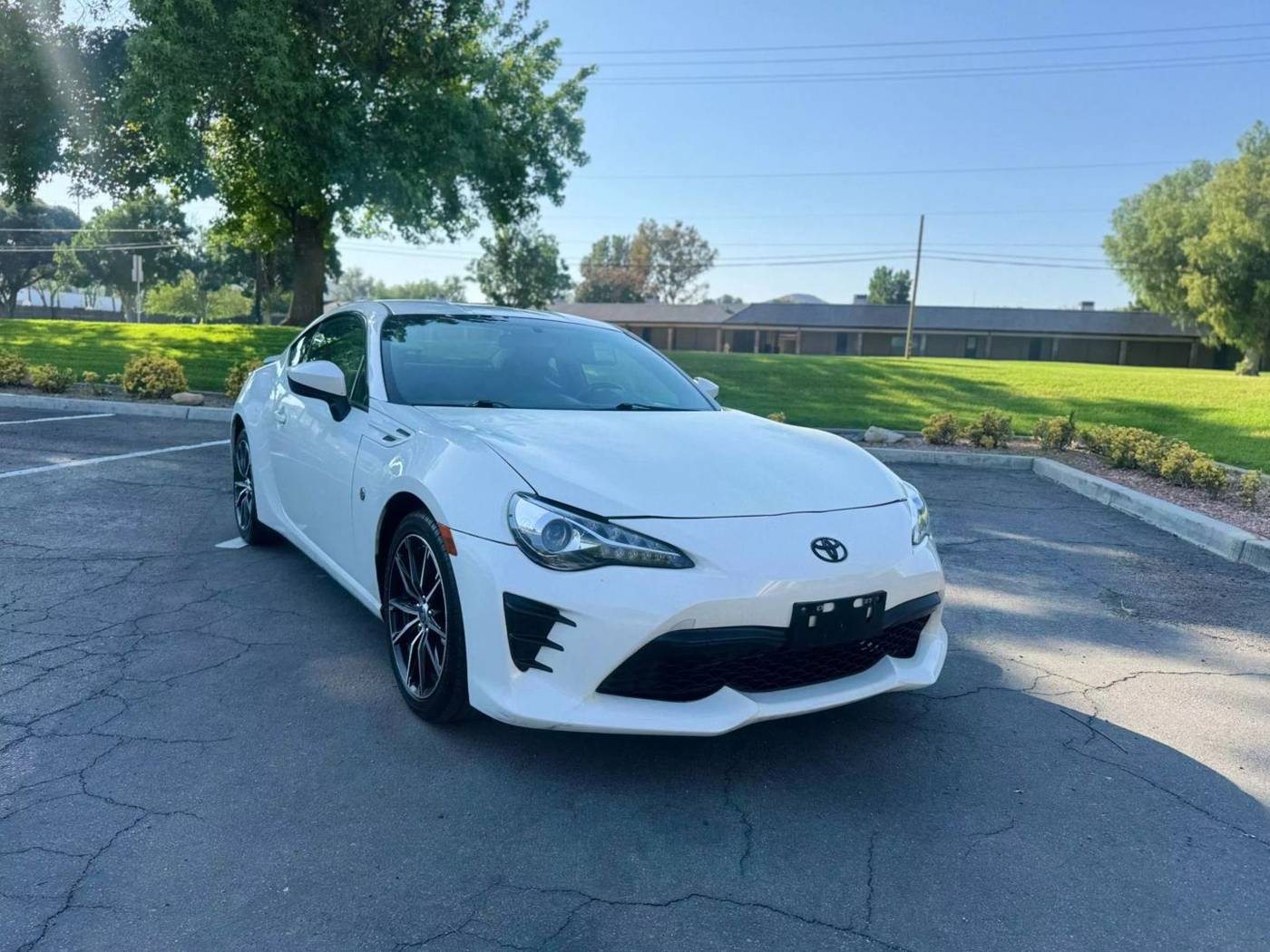 2017 Toyota 86 Base — Coupe — 111,519 mi — Riverside, CA