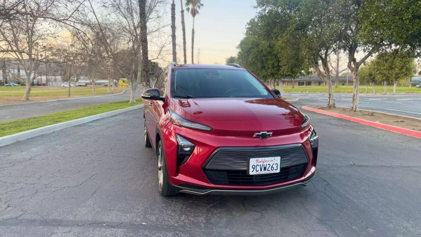 2022 Chevrolet Bolt EUV LT — SUV — 48,652 mi — Riverside, CA