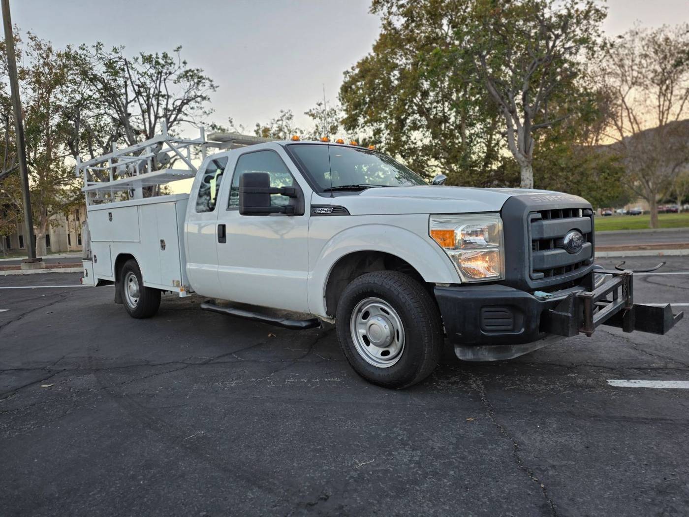 2012 Ford Super Duty F-350 Chassis Cab XL — Chassis Cab Truck — 112,194 mi — Riverside, CA