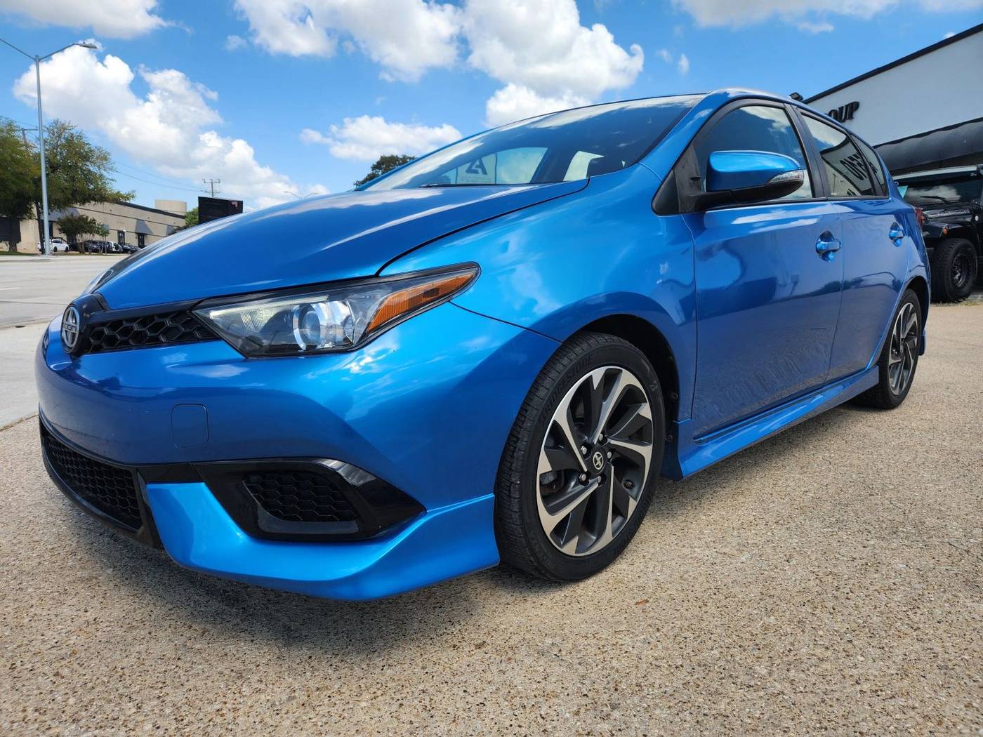 2016 Scion iM Base — Hatchback — 87,397 mi — Addison, TX