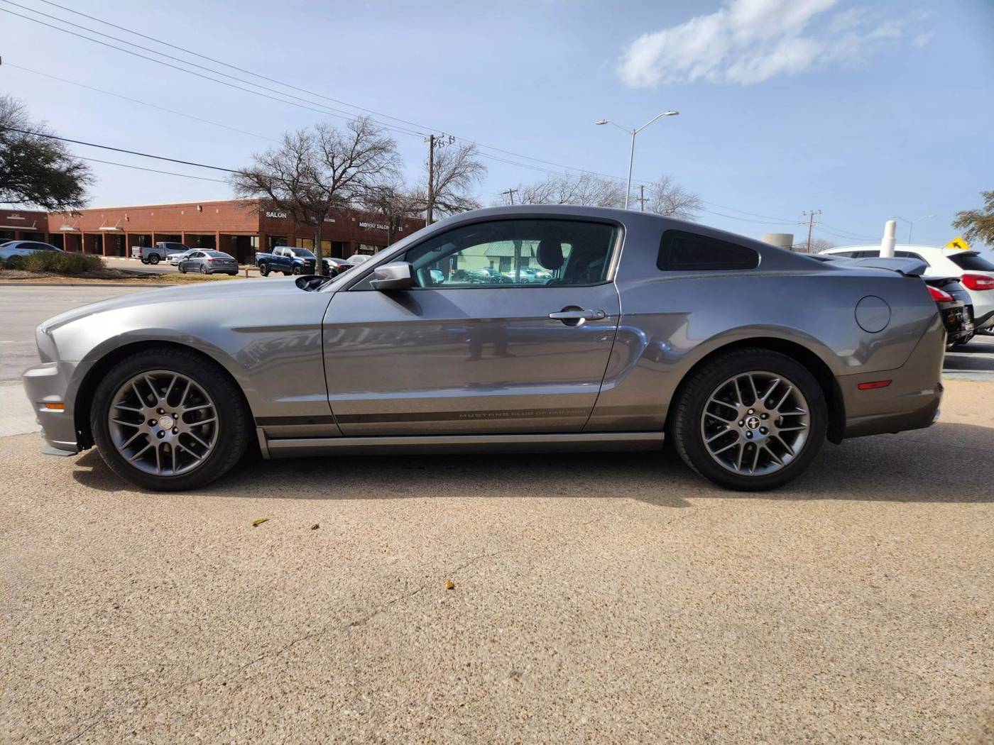 2014 Ford Mustang V6 — Coupe — 116,610 mi — Addison, TX