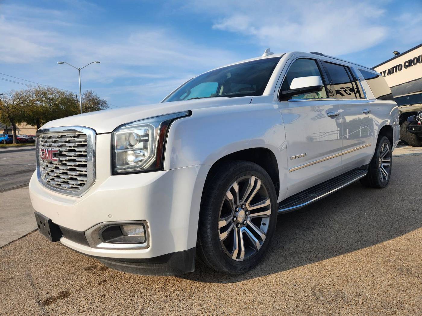 2018 GMC Yukon Denali — SUV — 105,583 mi — Addison, TX