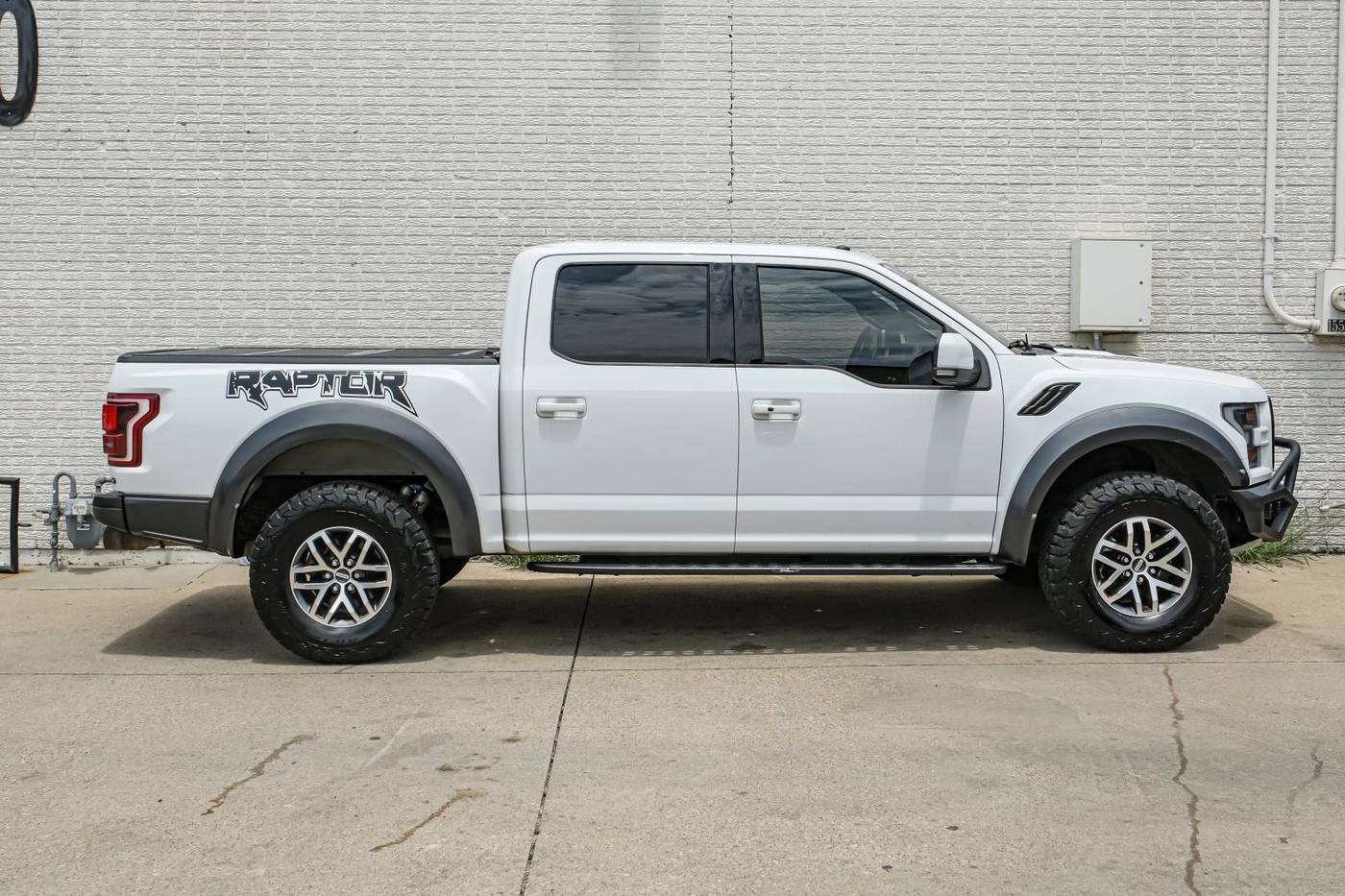 2017 Ford F-150 Raptor — Pickup Truck — 117,714 mi — Addison, TX