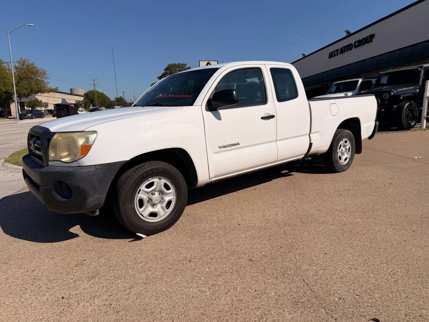 2009 Toyota Tacoma Base — Pickup Truck — 61,501 mi — Addison, TX