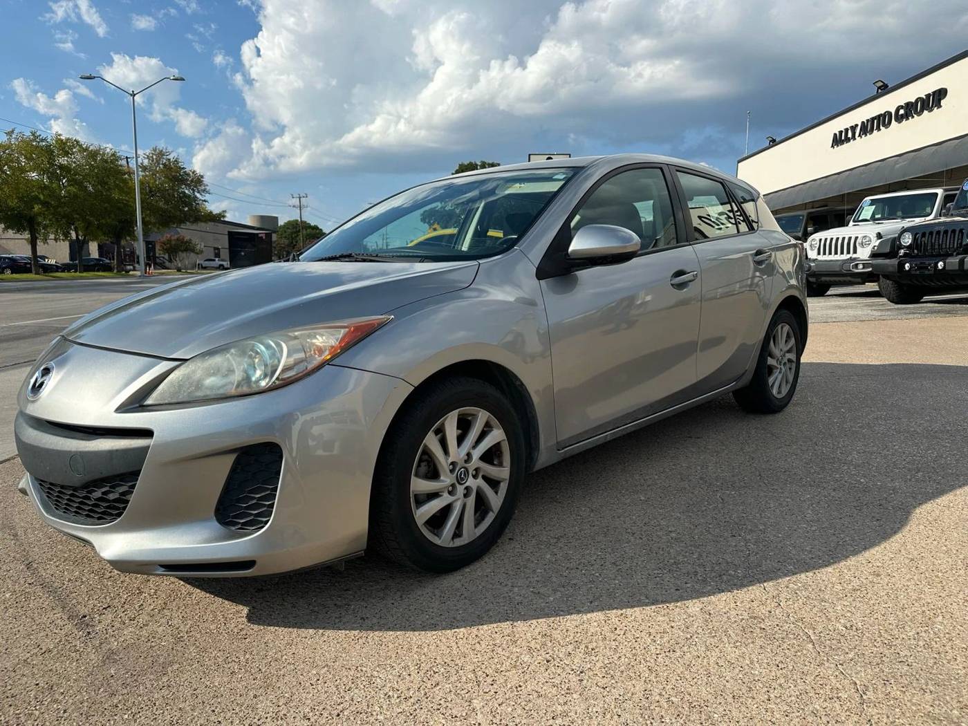 2013 Mazda Mazda3 i Touring — Hatchback — 114,259 mi — Addison, TX