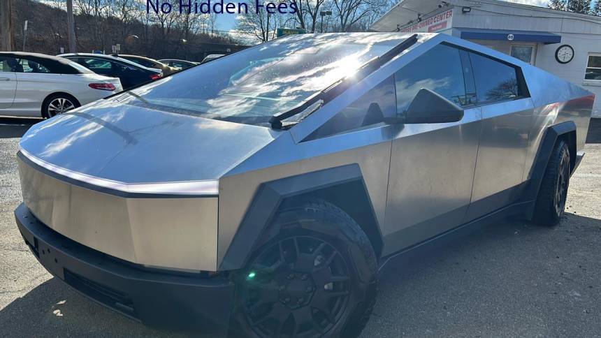 2024 Tesla Cybertruck Standard — Pickup Truck — 9,360 mi — West Nyack, NY