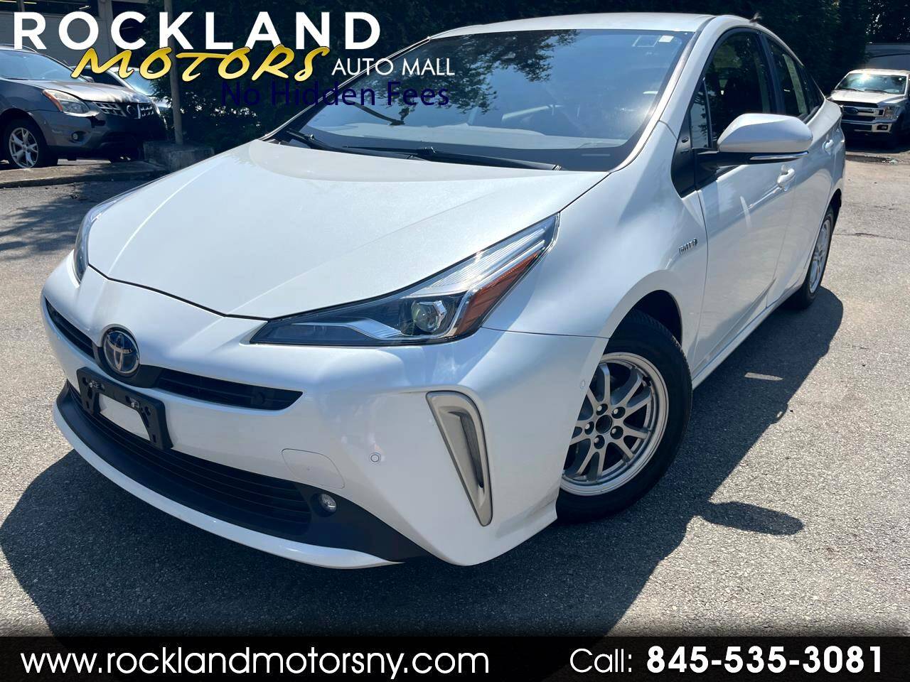 2022 Toyota Prius LE — Hatchback — 28,280 mi — West Nyack, NY