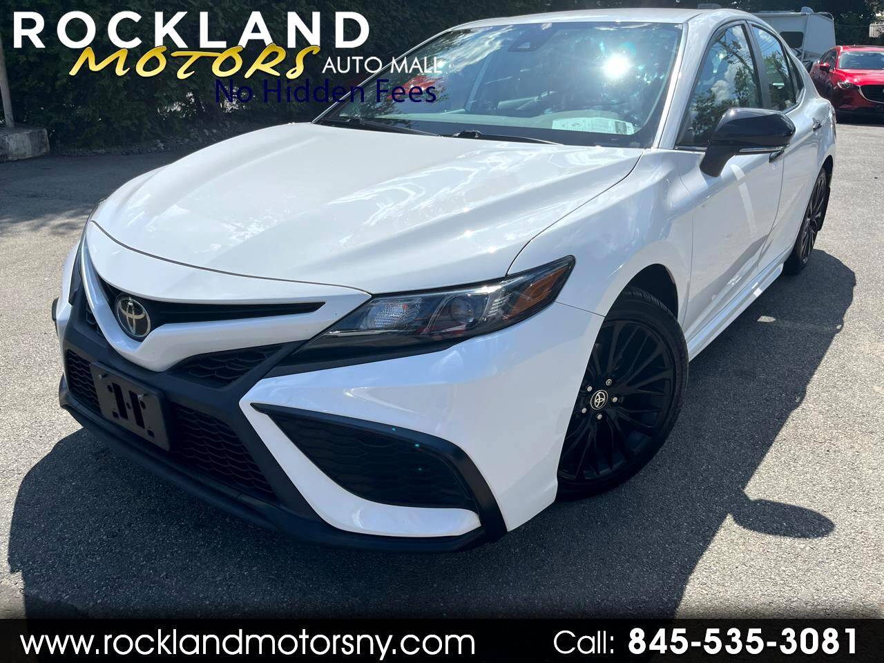 2022 Toyota Camry SE Nightshade — Sedan — 40,115 mi — West Nyack, NY