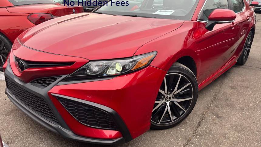 2022 Toyota Camry SE — Sedan — 32,697 mi — West Nyack, NY