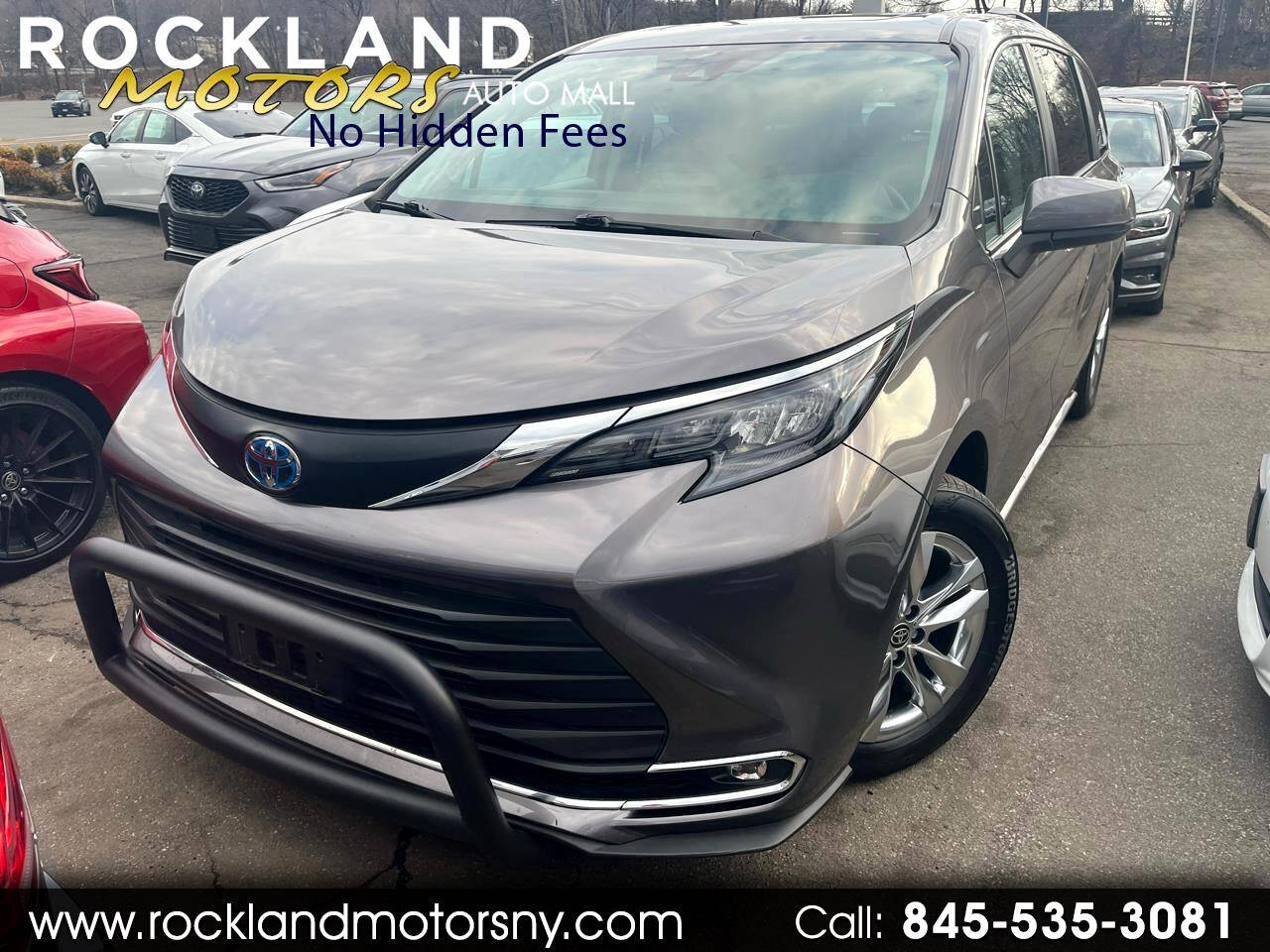 2024 Toyota Sienna XLE — Minivan — 37,001 mi — West Nyack, NY