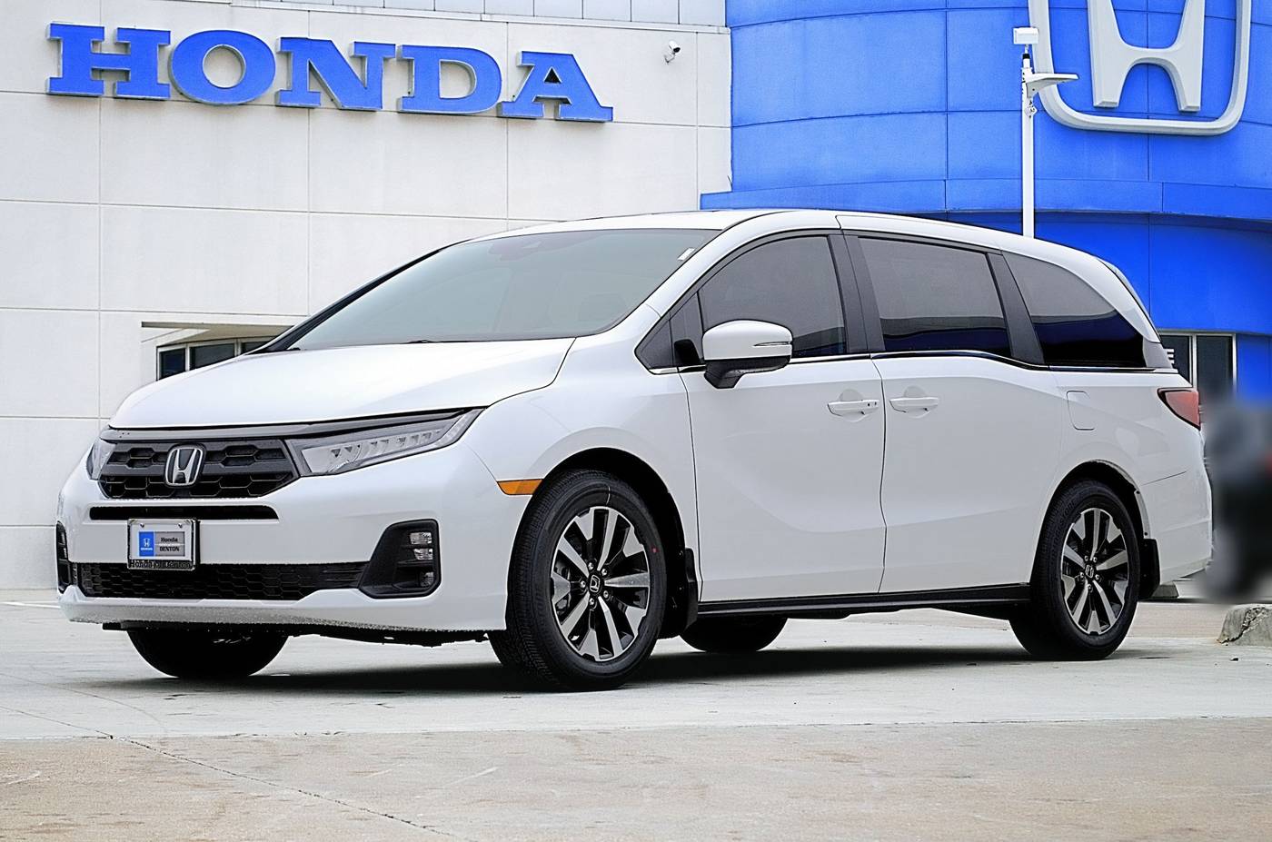 2025 Honda Odyssey EX-L — Minivan — 1,000 mi — Denton, TX