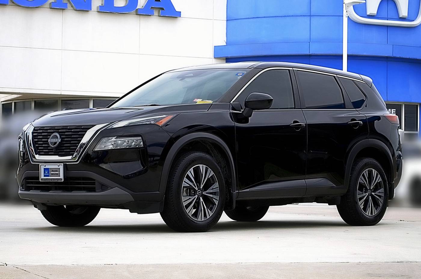 2023 Nissan Rogue SV — SUV — 42,975 mi — Denton, TX