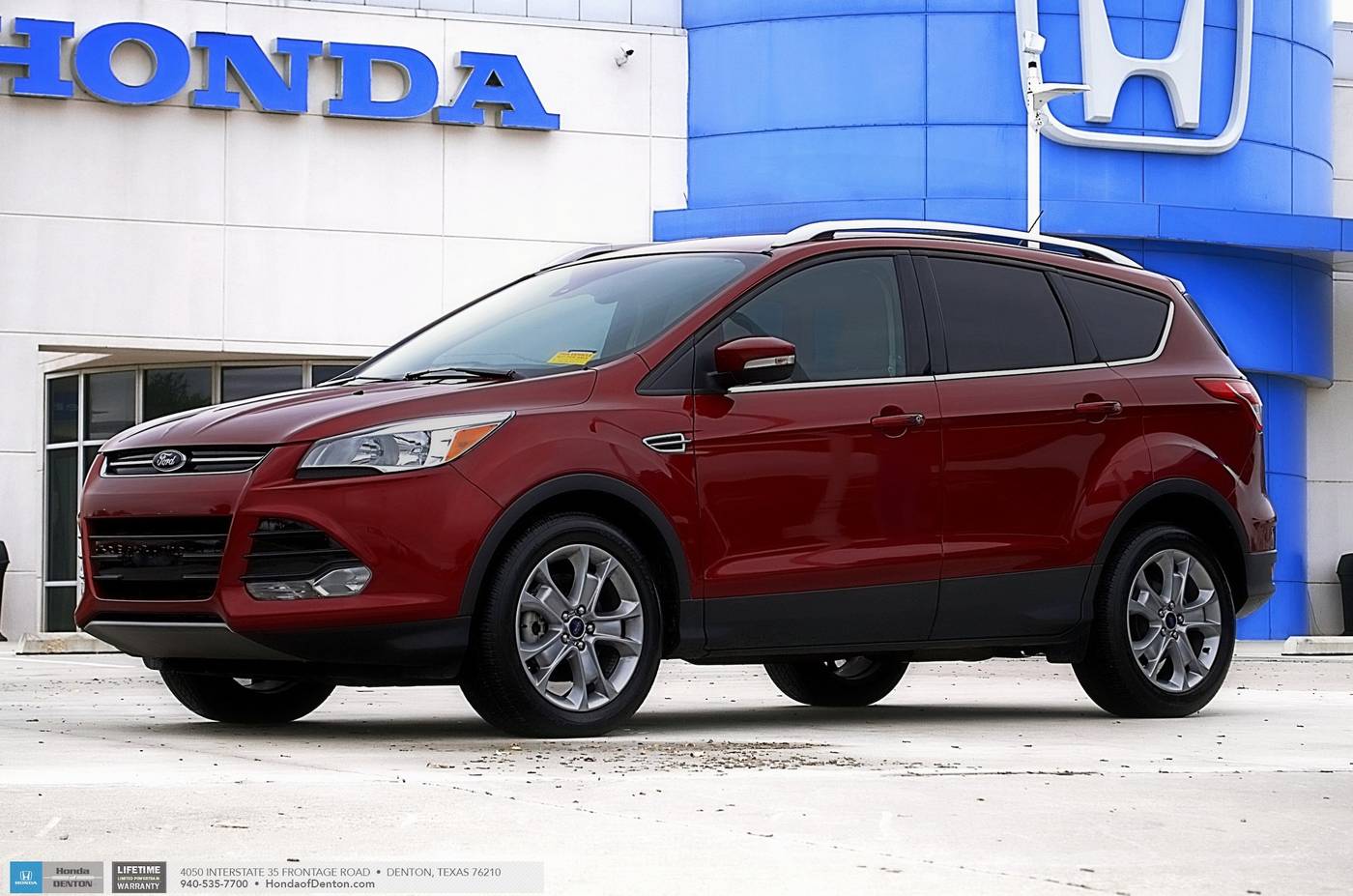 2016 Ford Escape Titanium — SUV — 76,105 mi — Denton, TX