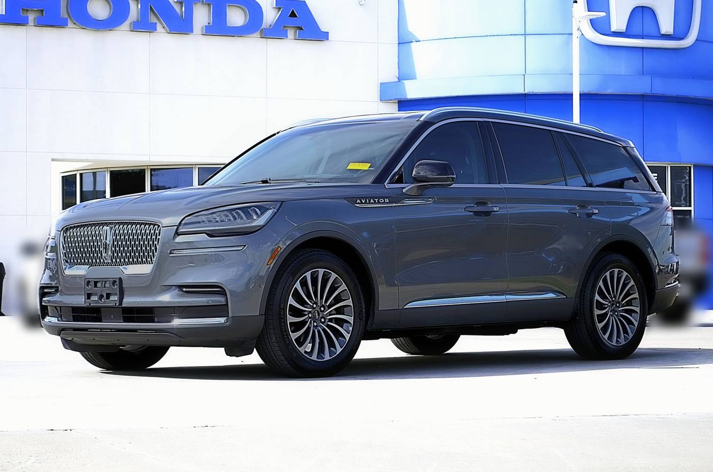 2023 Lincoln Aviator Reserve — SUV — 28,175 mi — Denton, TX