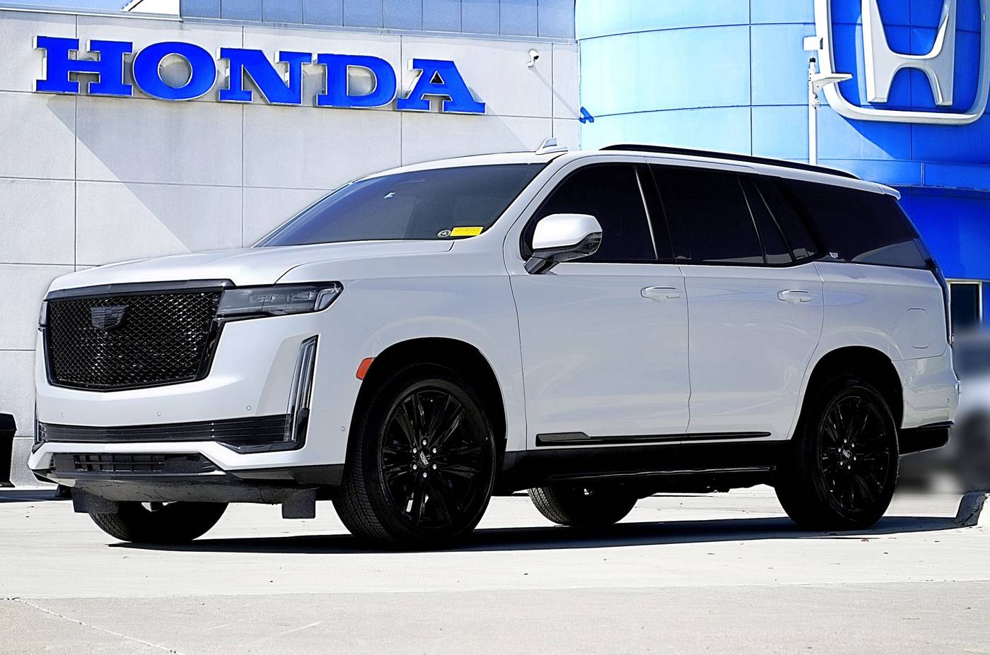 2023 Cadillac Escalade Sport