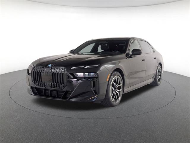 2023 BMW i7 xDrive60 — Sedan — 12,993 mi — Silver Spring, MD