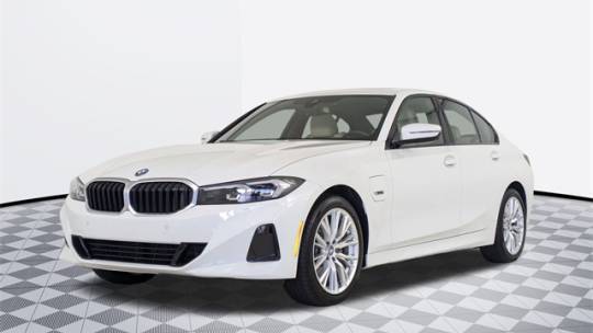 2023 BMW 3 Series 330e — Sedan — 5,085 mi — Silver Spring, MD