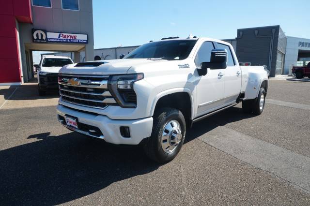 2024 Chevrolet Silverado 3500HD High Country — Pickup Truck — 41,898 mi — Weslaco, TX