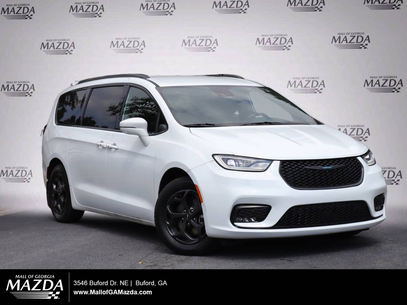 2021 Chrysler Pacifica Hybrid Touring L — Minivan — 84,251 mi — Buford, GA