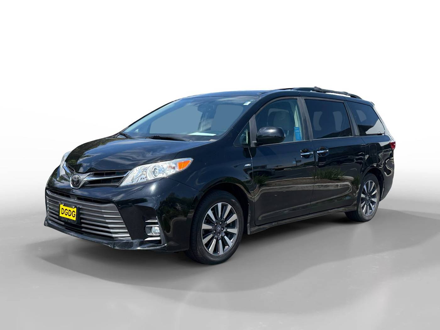 2019 Toyota Sienna XLE — Minivan — 72,468 mi — Concord, CA
