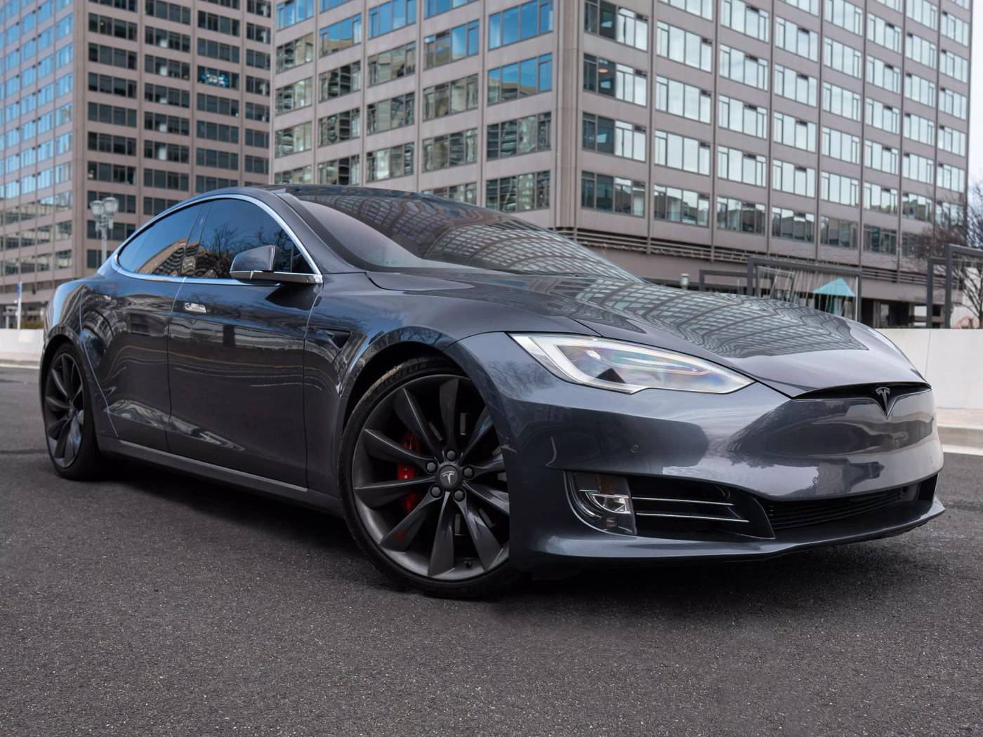 2017 Tesla Model S 75D — Hatchback — 89,364 mi — Arlington, VA