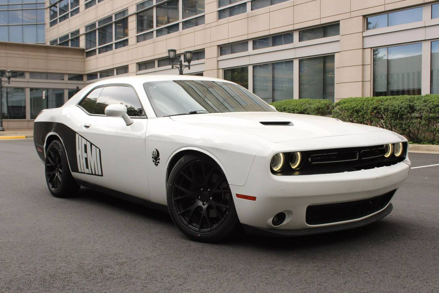 2017 Dodge Challenger R/T — Coupe — 168,000 mi — Arlington, VA