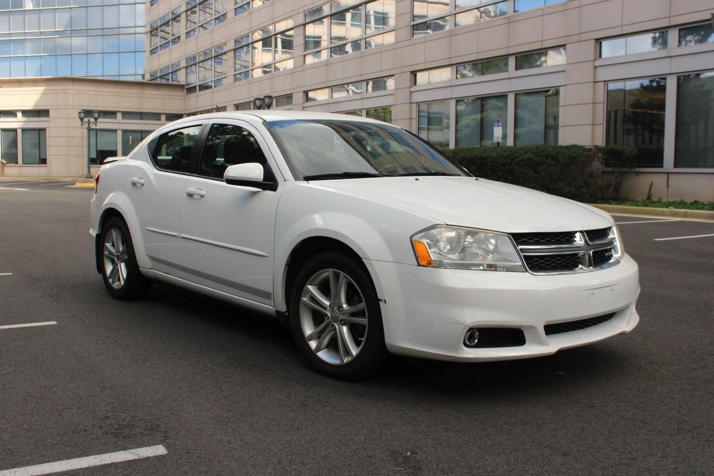 2011 Dodge Avenger Heat — Sedan — 38,115 mi — Arlington, VA