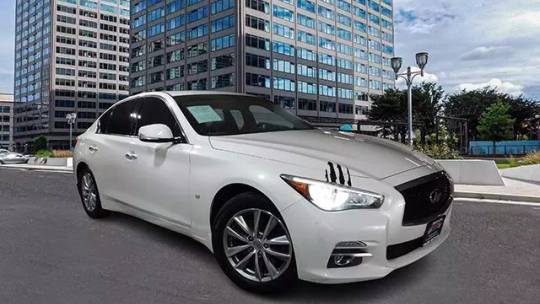 2015 INFINITI Q50 Premium — Sedan — 102,682 mi — Arlington, VA