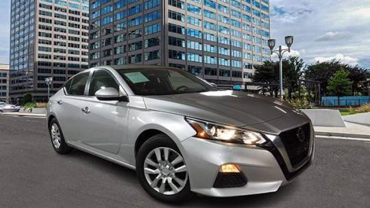 2019 Nissan Altima S — Sedan — 75,120 mi — Arlington, VA